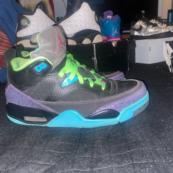 Pick which Jordan you like we can make a deal . - Picture 6 of 11